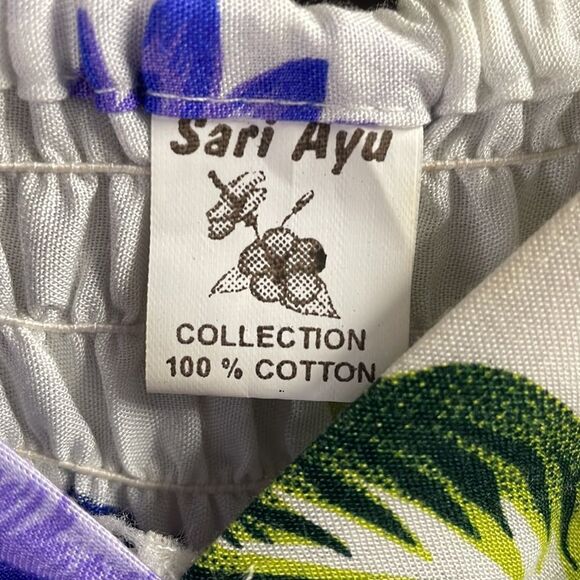 Sari Ayu Spaghetti Strap Smocked Back Floral Sundress Floral White Purple Sz Sma - Picture 6 of 8